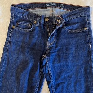 Patagonia Straight Slim Jeans size 25